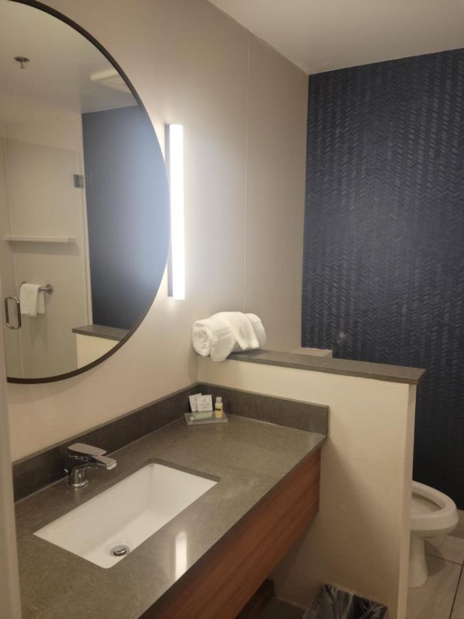 Fairfield Inn & Suites By Marriott את'נס מראה חיצוני תמונה