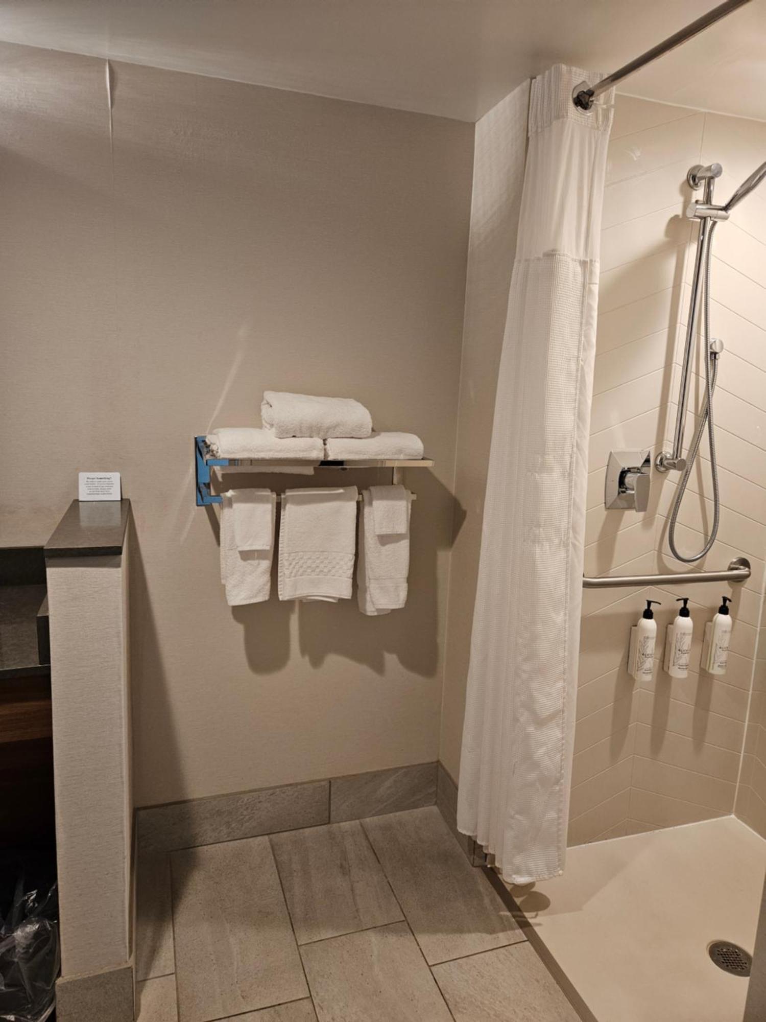 Fairfield Inn & Suites By Marriott את'נס מראה חיצוני תמונה