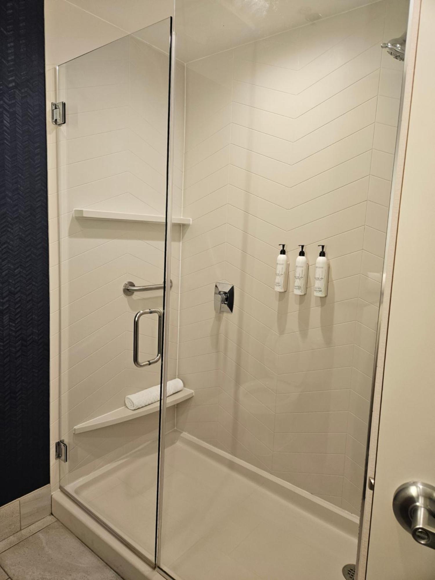 Fairfield Inn & Suites By Marriott את'נס מראה חיצוני תמונה